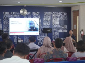 Astra UD Trucks Siap Merajut kesuksesan Bersama