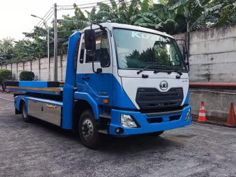 Apa Itu Truk Towing? Bisa Mengangkut Barang Apa Saja?