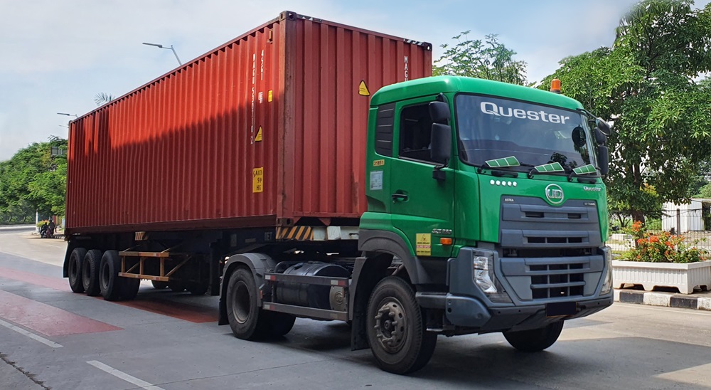 Review Truk Quester GKE 280 Euro 5, Apa Saja Fitur yang Disematkan?