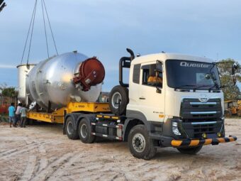 Mengapa Truk Trailer Memiliki Banyak Ban?