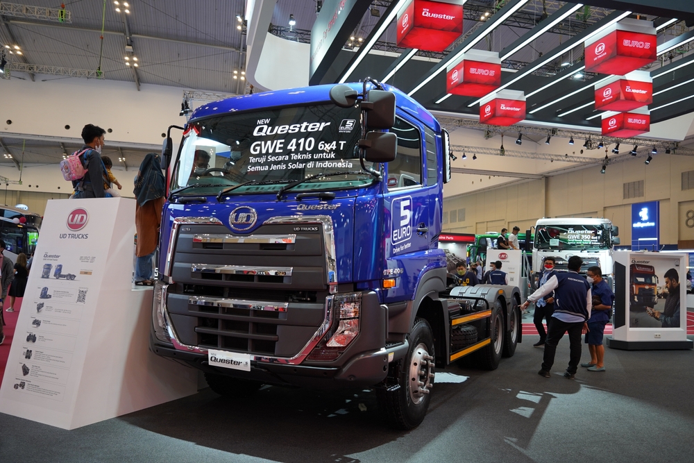 Jenis-Jenis Trailer Alat Berat Beserta Fungsinya