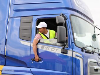 Astra UD Trucks Bekali Pelatihan Pengemudi Untuk Keselamatan Berkendara