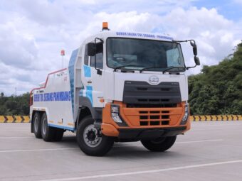 Sering Ditemui di Jalan, Apa Fungsi Truk Derek?