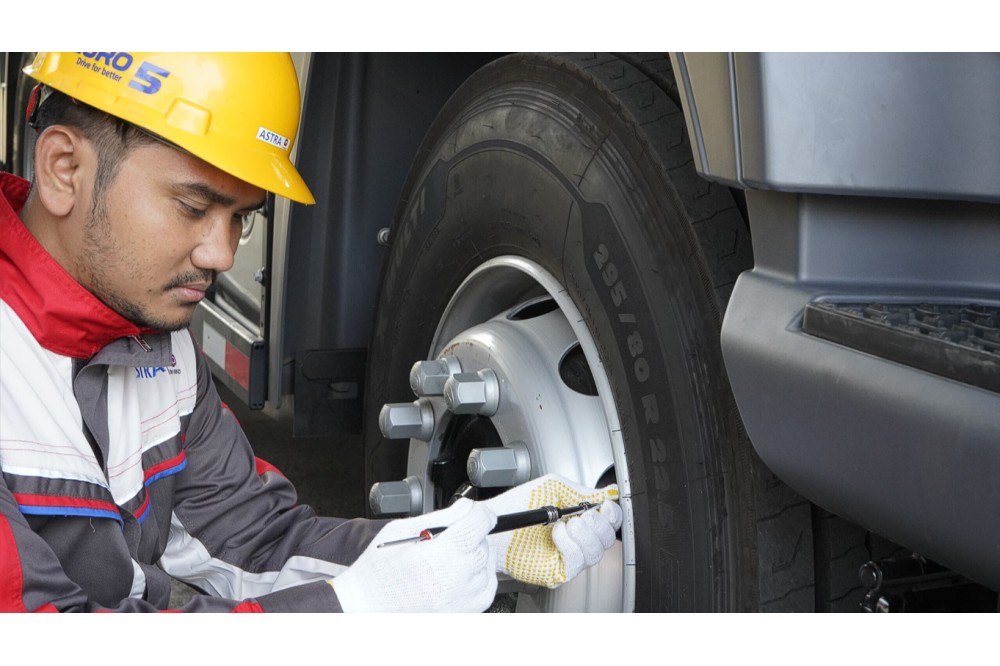 CEK TEKANAN ANGIN BAN 1